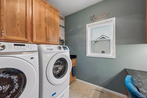 2462 Lone Eagle Trail, Woodbury, MN 55129