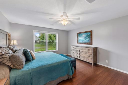 2462 Lone Eagle Trail, Woodbury, MN 55129
