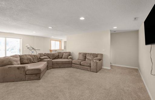 15348 288th Avenue NW, Zimmerman, MN 55398