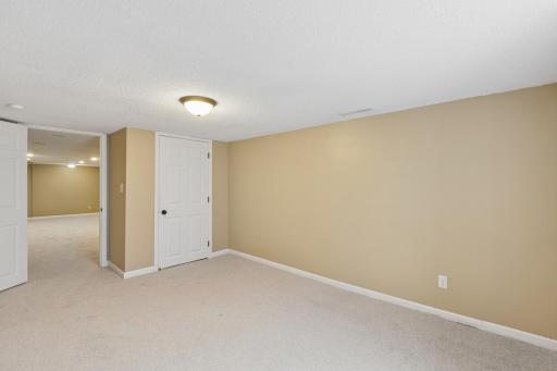 5841 Boone Avenue N, New Hope, MN 55428
