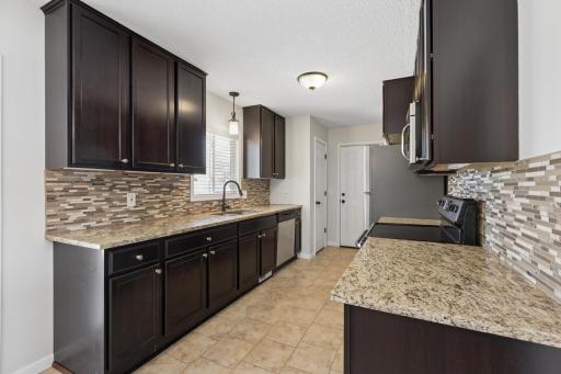 5841 Boone Avenue N, New Hope, MN 55428