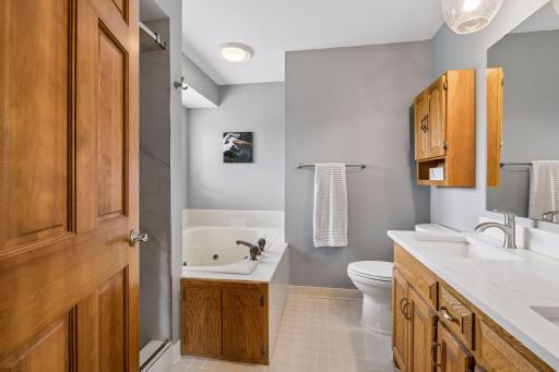 4215 Juneau Lane N, Plymouth, MN 55446