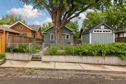 Concrete parking pad in the back and beautiful grape vines. Seller parked their small SUV here with no problems, may be able to fit two smaller vehicles.