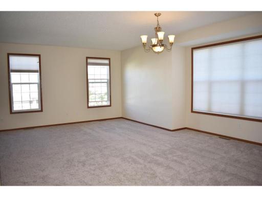 LIVING ROOM.jpg
