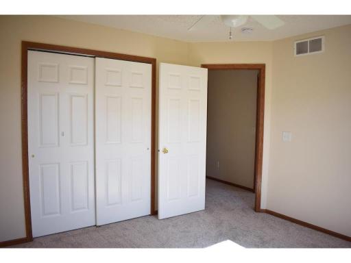 bedroom 3b.jpg