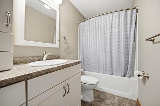 2622 29th Avenue S, Moorhead, MN 56560