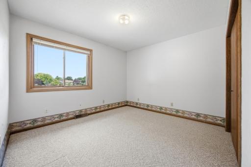 2622 29th Avenue S, Moorhead, MN 56560