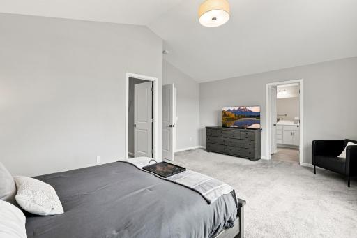 Tons of space in the master suite