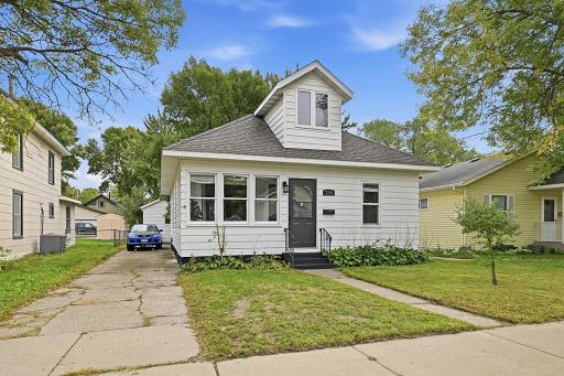 134 7th Avenue N, Waite Park, MN 56387