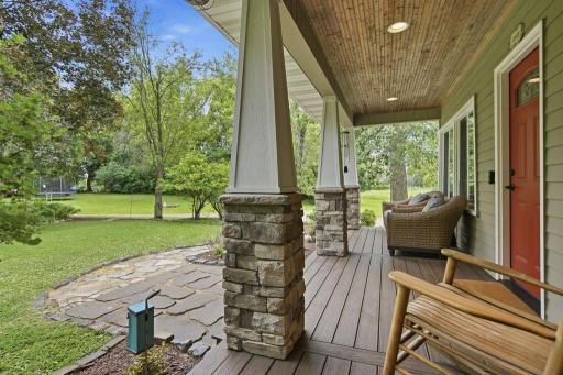 Porch 3.jpg