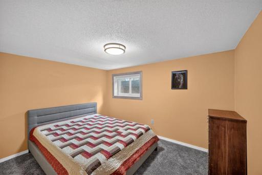 130 4th Avenue NW, Elgin, MN 55932