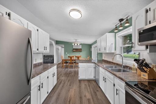 130 4th Avenue NW, Elgin, MN 55932