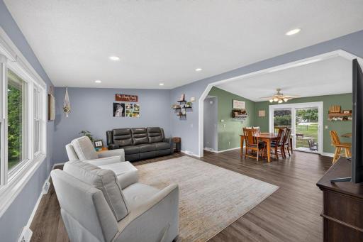 130 4th Avenue NW, Elgin, MN 55932