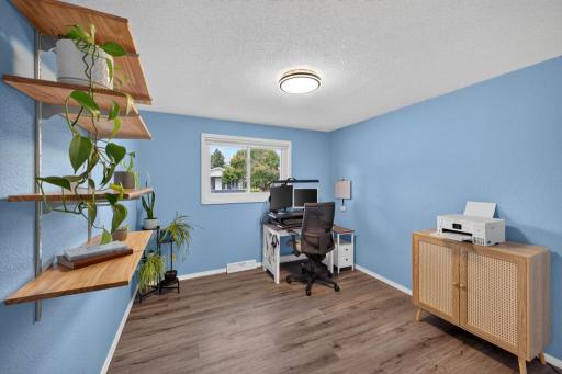 130 4th Avenue NW, Elgin, MN 55932