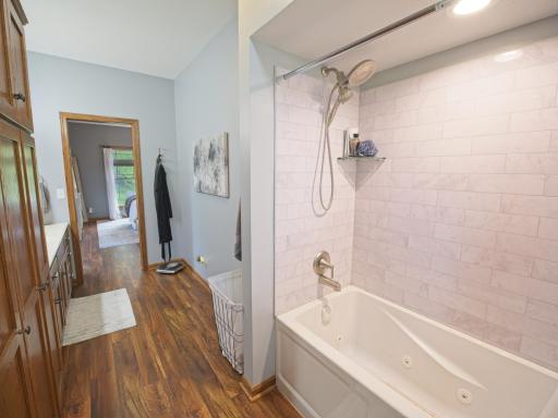 There's a jetted tub here for a nice, long, relaxing soak!