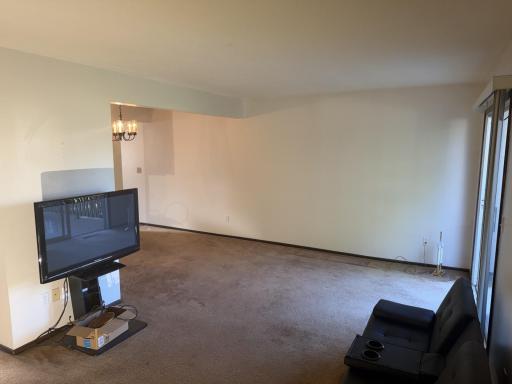 409 Dorland Place, Saint Paul, MN 55119