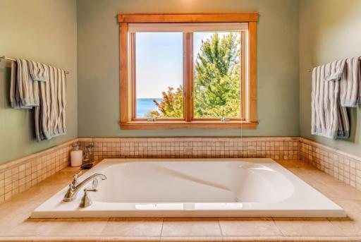 6780 NW Silver Springs Lane, Walker, MN 56484