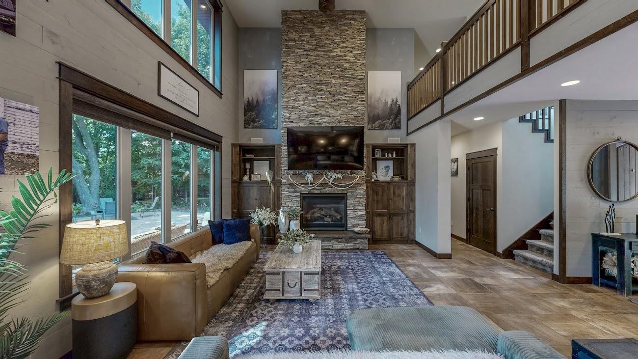 Livingroom.jpg
