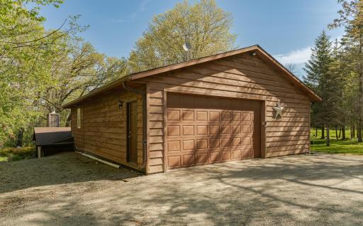25226 720th Street, Hayfield, MN 55940