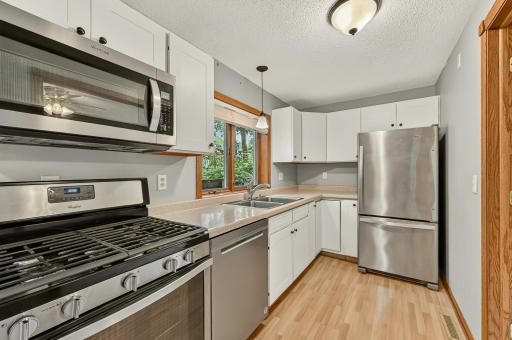 25226 720th Street, Hayfield, MN 55940