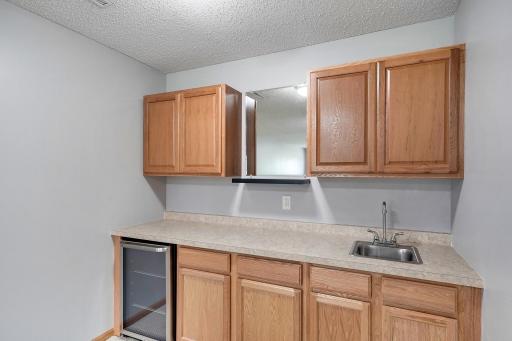 7633 Fox Creek Court, Rockford, MN 55373