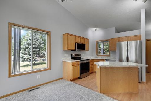 8710Photography-Web-Friendly-7633-Fox-Creek-Ct-Rockford-MN-55373-9.jpg
