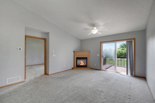 8710Photography-Web-Friendly-7633-Fox-Creek-Ct-Rockford-MN-55373-6.jpg