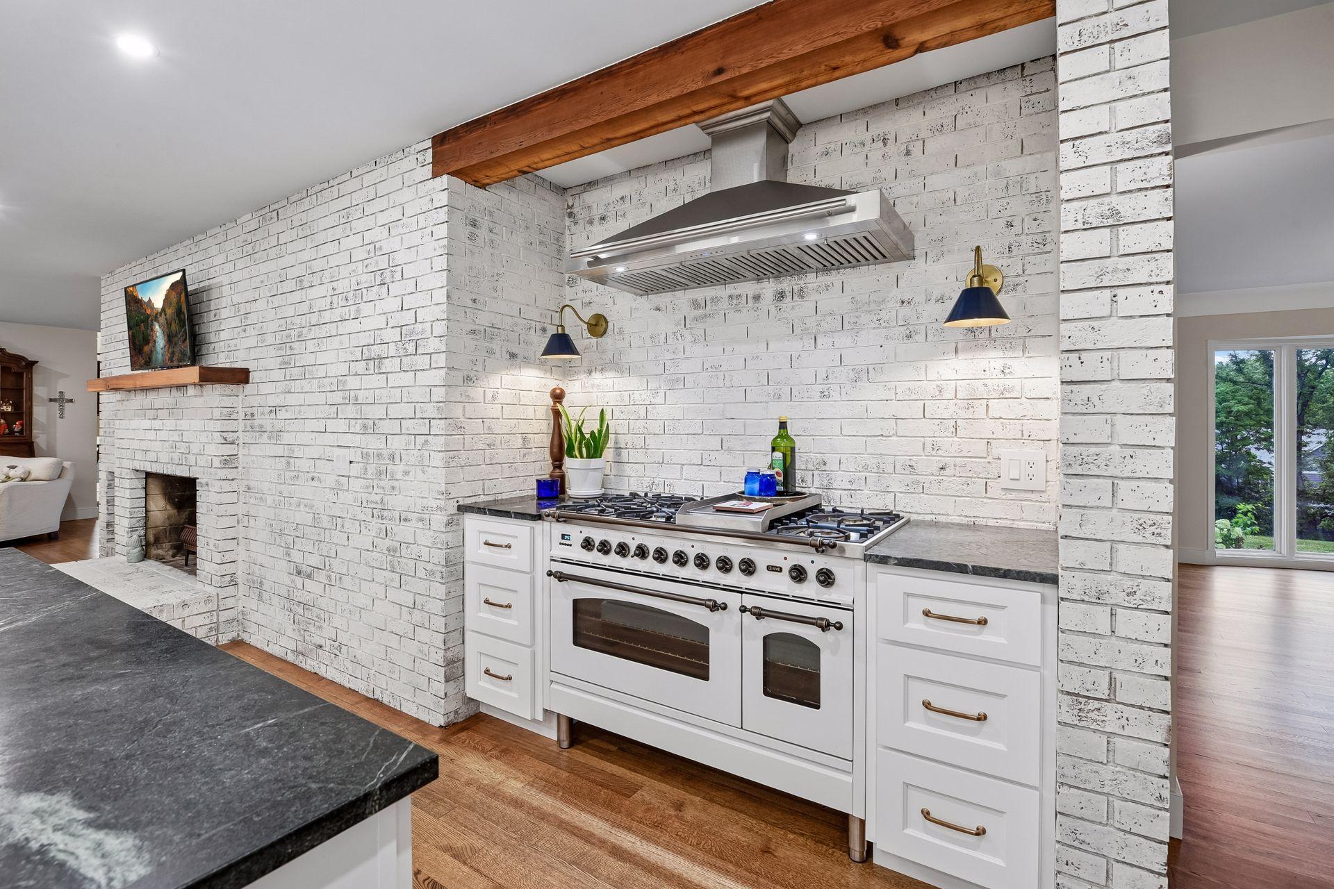 Professional-grade range creates an impressive culinary centerpiece