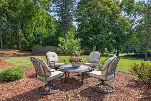Wonderful frontyard seating area