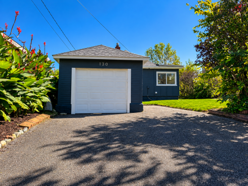130 10th Avenue N, Hopkins, MN 55343