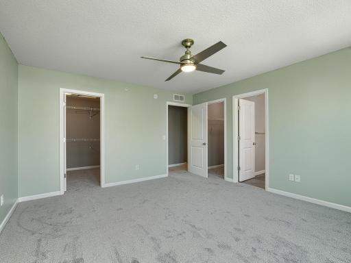 5581 Yucca Lane N, Plymouth, MN 55446