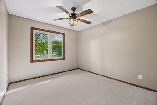 15001 Park Avenue, Burnsville, MN 55306