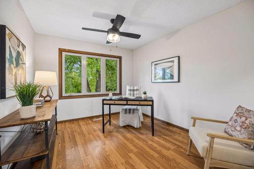 15001 Park Avenue, Burnsville, MN 55306