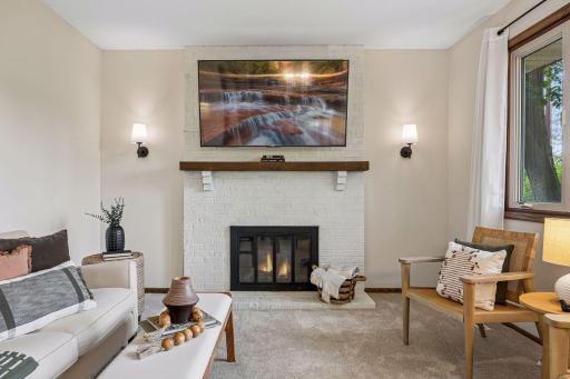 15001 Park Avenue, Burnsville, MN 55306