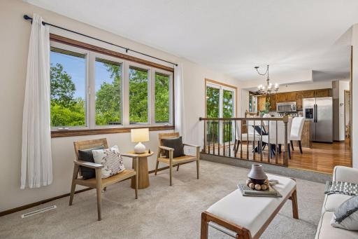 15001 Park Avenue, Burnsville, MN 55306