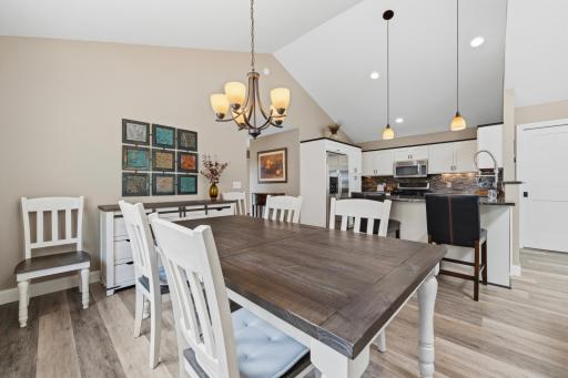 Enjoy meals surrounded by beautiful natural light and open sightlines.