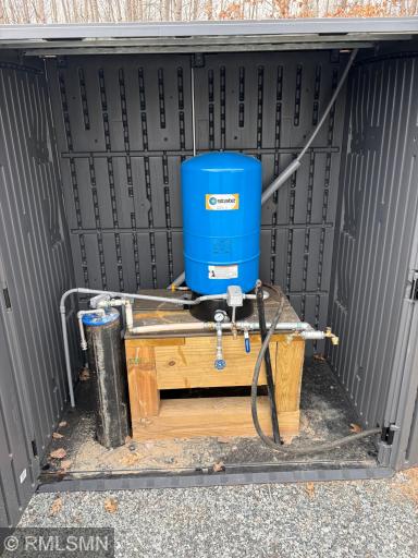 Pumphouse with Pressure Tank
