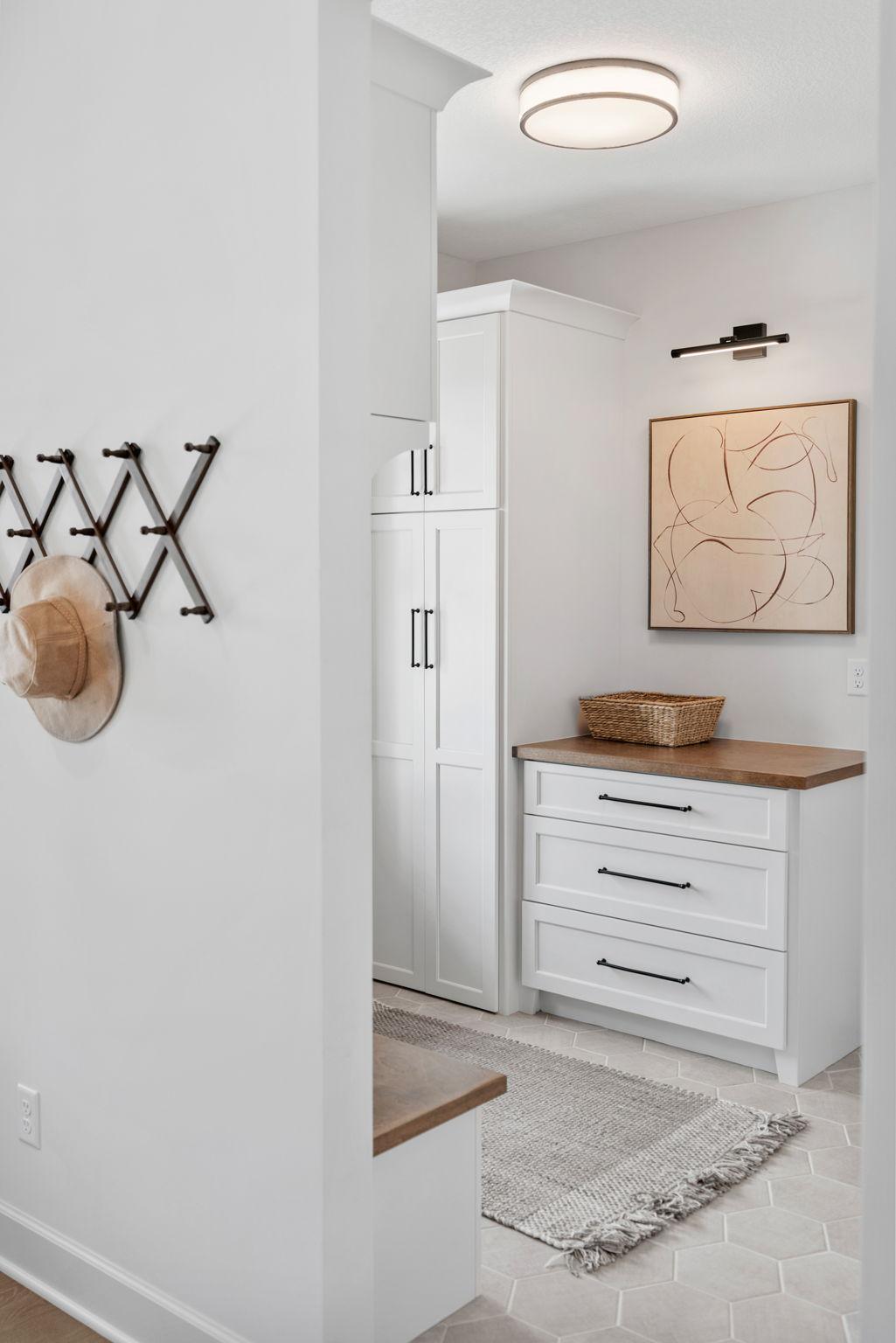 44-web-or-mls-12750 Surrey St-44.jpg