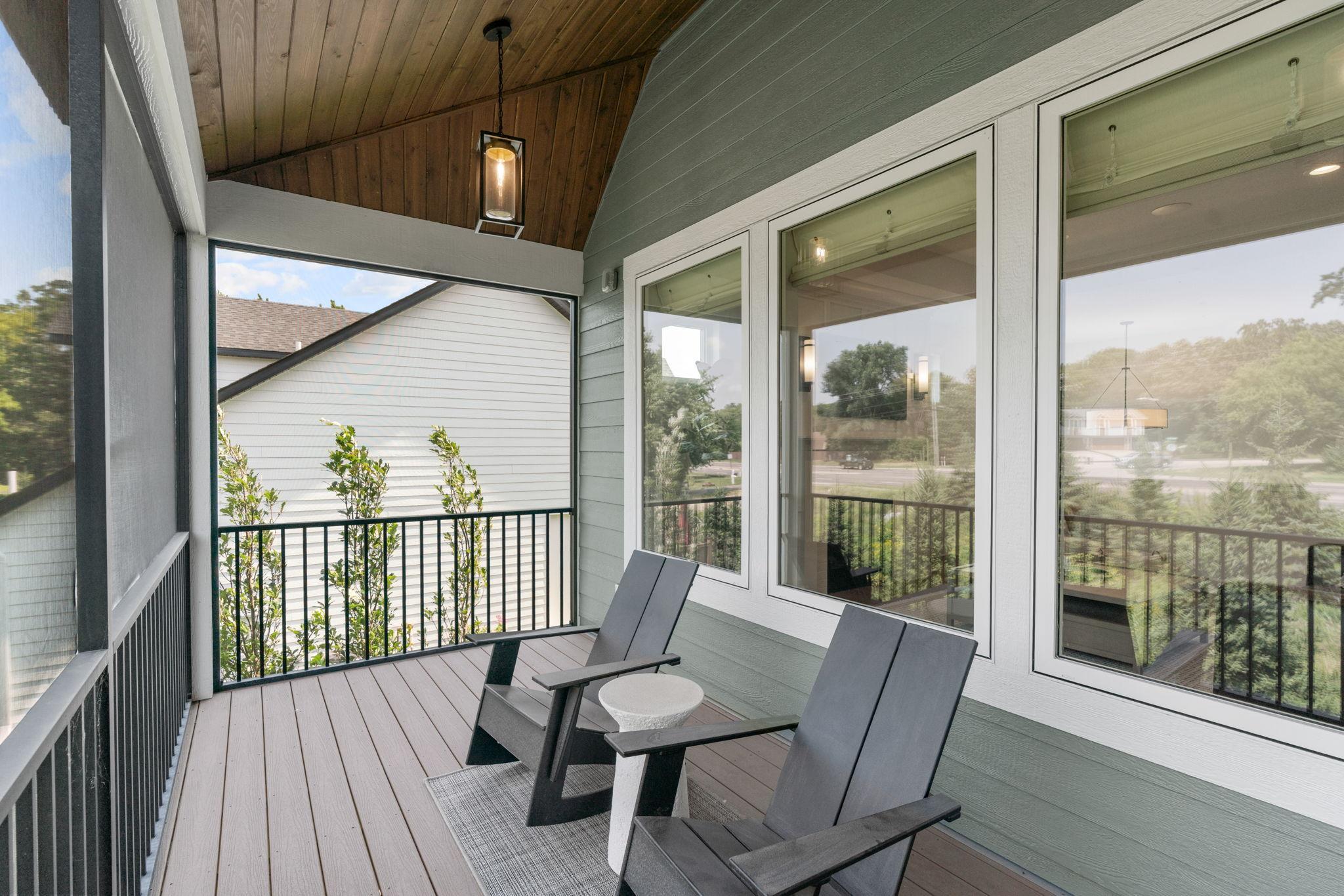 39-web-or-mls-12750 Surrey St-39.jpg
