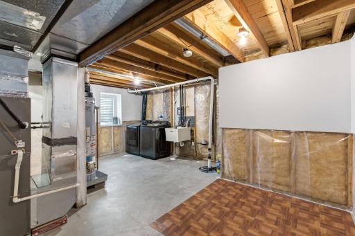 18027 Macon Street NW, Elk River, MN 55330