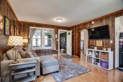 Living Room 2.jpg