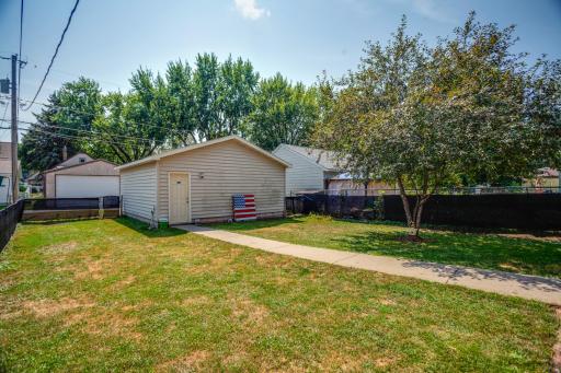 Backyard toward garage.jpg