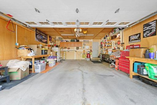 Garage.jpg