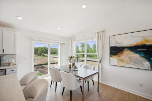 (Photo of a model home, actual finishes may vary)