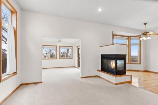 10471 Spyglass Drive, Eden Prairie, MN 55347