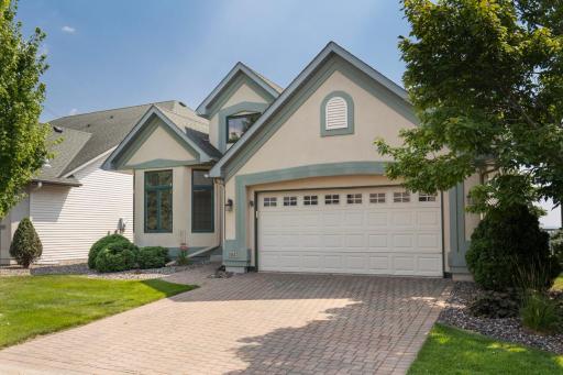 10471 Spyglass Drive, Eden Prairie, MN 55347