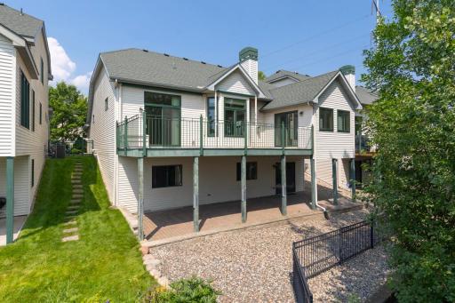 10471 Spyglass Drive, Eden Prairie, MN 55347