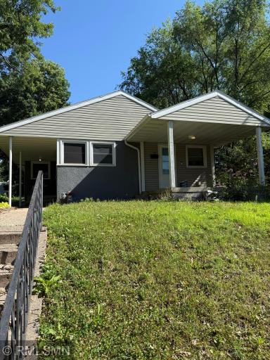 618 29th Avenue N, Minneapolis, MN 55411