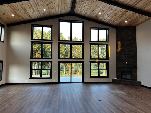 1367 County Rd A, New Richmond, WI 54017