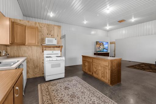 1367 County Rd A, New Richmond, WI 54017